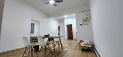 Upper Paya Lebar Road (D19), Apartment #569224961
